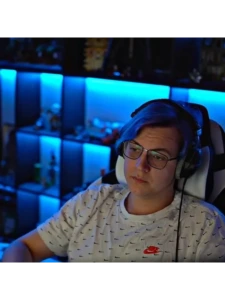 Стример - фото