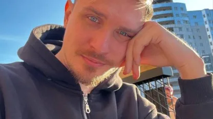 🎉 JackLooney празднует сегодня свой День Рождения, ему исполняется 32 года