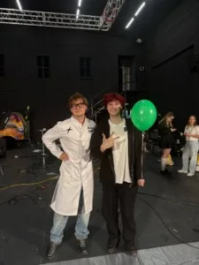 стоим с ильей ща 👍