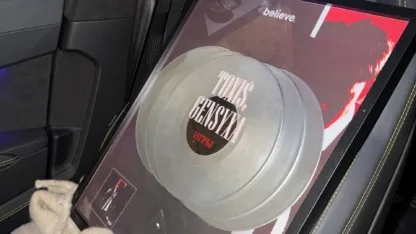 🎵 Gensyxa получила сразу 5 платиновых дисков за трек «Игры» 5 платин🤭…