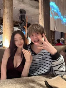 💍 DilBlin сделал предложение Анне Клеш тайна раскрыта.. мы помолвлены.. кстати я думал вы спалите в ролике Иль