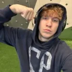 🥳 Sayfergoat празднует сегодня свой День Рождения, ему исполняется 21 год