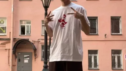 🥳 Des0ut празднует сегодня День Рождения, ему исполняется 29 лет