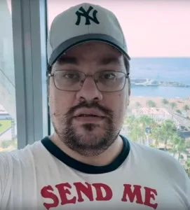 🎉 Сегодня Overdrivezzz отмечает юбилей — легендарному стримеру исполняется 40 лет.