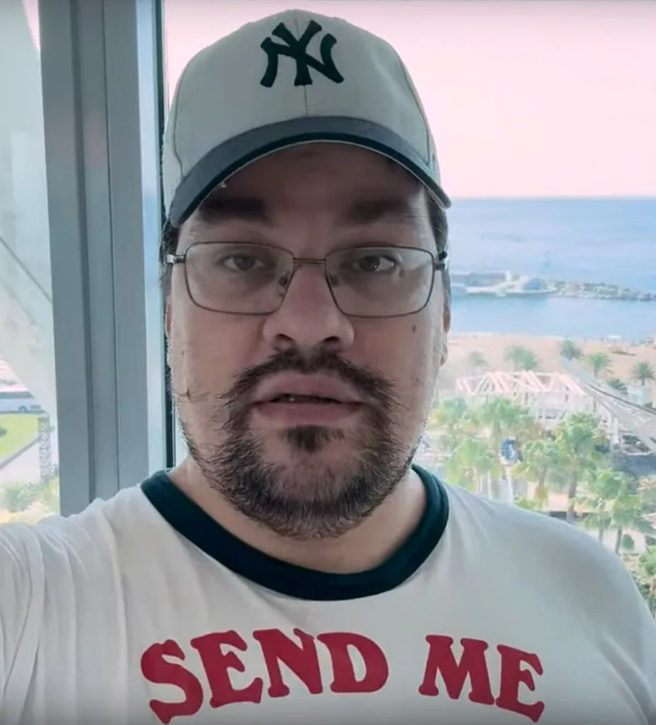 🎉 Сегодня Overdrivezzz отмечает юбилей — легендарному стримеру исполняется 40 лет.