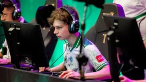 Kyousuke сегодня отмечает день рождения — ему исполнилось 18 лет 🎉