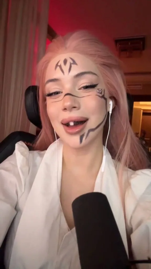 Akyuliych сделала жёсткий косплей на Магическую Битву