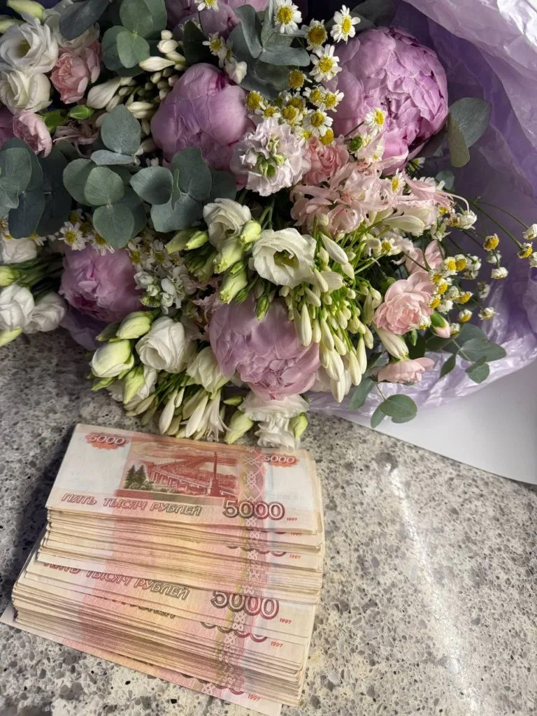 Вот такое мне принёс сегодня курьер, ребятки…