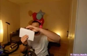 Хазяева подарили #DanilaGorilla 2.000.000 бананов 🍌