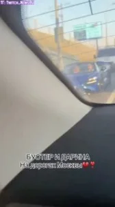 #Buster заметили вместе с Дариной в его McLaren 💫 Ребят засняли вдвоем в автомобиле Славы. 💯 — они просто друж