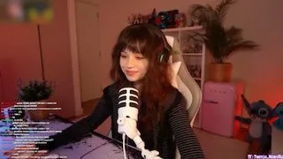 #Yuuechka раскритиковала Dota 2 и The International 🤯