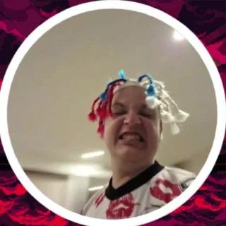 Пятёрка сменил имидж — стример заплел дреды 🫡