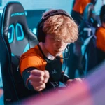 xZise7