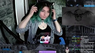Это так сейчас девушки, красоту наводят!?!?!? RaccAttack 