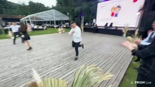 Равшан делает