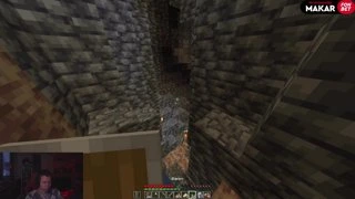 подкрался ( это пиздец)