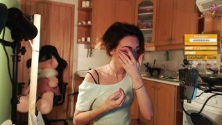 Жарим прямо на кухне 18+