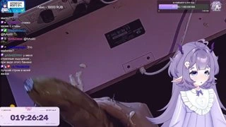 Моки показывает как обращаться с бананом