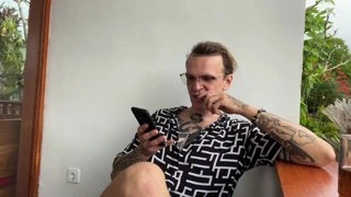 самое странное знакомство