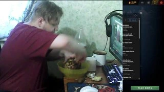 все блять в ананасе 