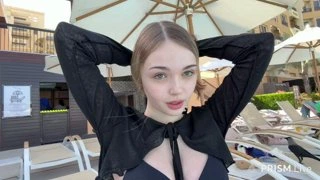 Теневой сзади клевать