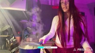 - кухня мамина хозяйка
