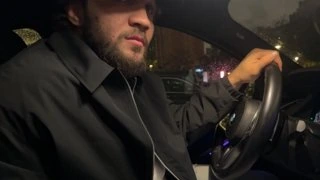 раскачал за брата