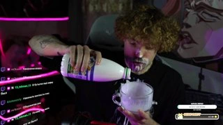 СМЭЧКАЯ КРУЖКА КЭФИРА