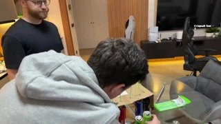 ЕБАТЬЬЬЬЬЬЬЬ