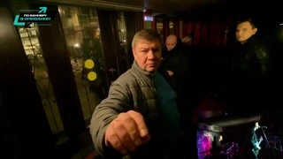 чуть камеру не украл