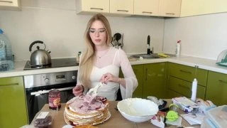 наносим крем