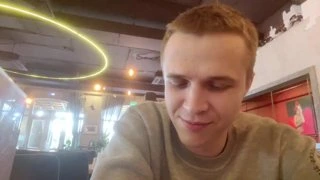 за что выгонять то?(треск)