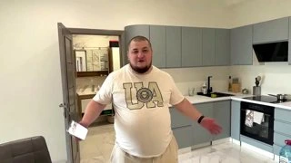 ДЕНИСУ ПРИЛЕТЕЛО