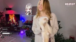 Котик Алясочки
