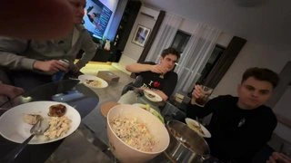ЕБАЛО БАТЕЧКИ ХАЗХВАЗХЗВА