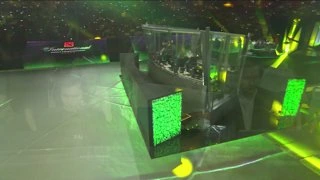 Winstrike Respect the fans after NewBee game