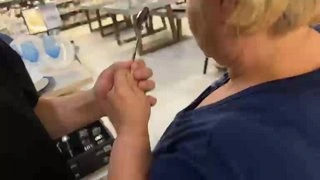 Пришёл в Магазин