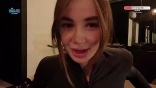Показала, но только ради мамы