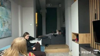 Девки из дом 2