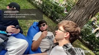 на море