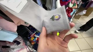Злая бабка в ахуе с пацанов