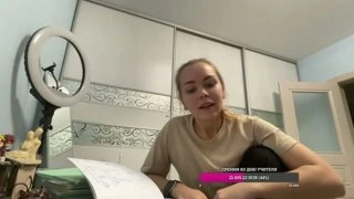 А вот и Снегурочка;))