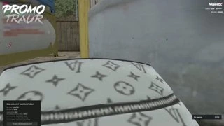 скебоб танцует