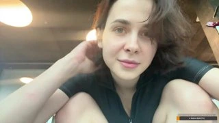 Блондинка cзади? Кринж донат