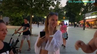 Девушка полапала Братиков 
