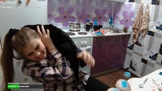 Обнимашки с котом