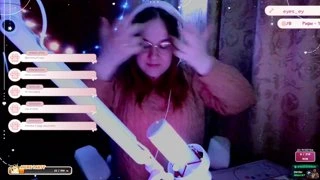 Псина трясётся, но за деньги готова на что угодно