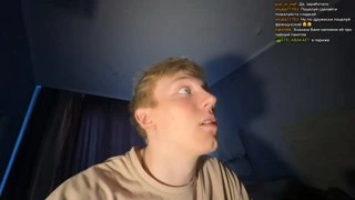 ФРАНЦУЗСКИЙ ПОЦЕЛУЙ В ПРЯМОМ ЭФИРЕ