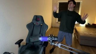 стримера люто накрыло и он начал плясать покойо🤣🤣🤣🤣🤣👍👍👍