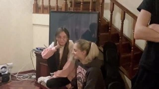 Урарами показала как надо играть на Кате